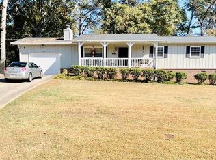 3026 Deshong Dr, Stone Mountain, GA