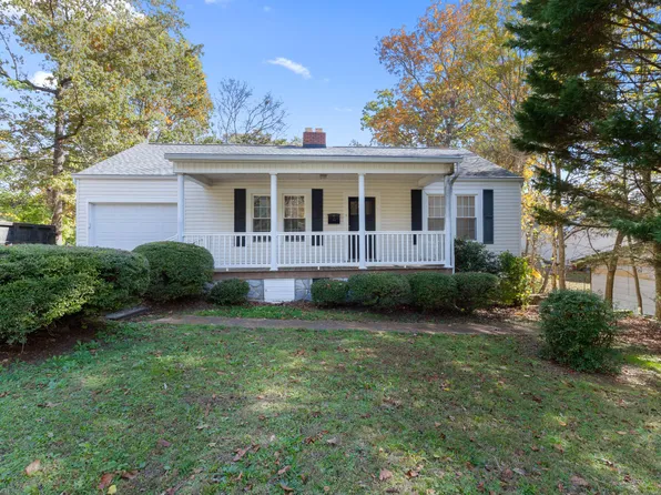 712 Orchard Ter, Rossville, GA 30741