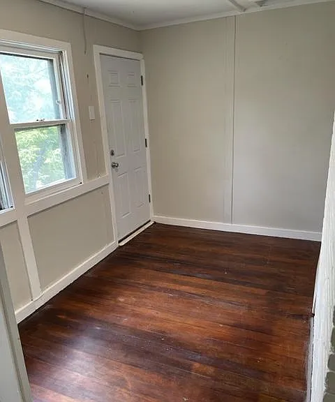 359 Madison Ave #2 — Photo 14