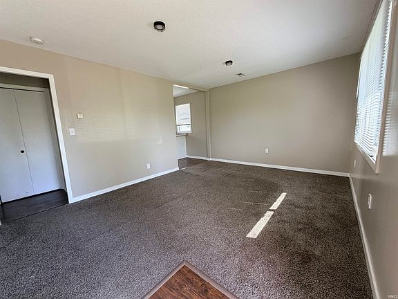 2nd image of 4617 Avondale Dr