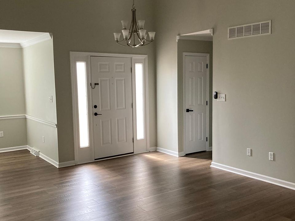 1st image of 3969 Forsythe Dr