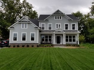 2847 Hunter Rd, Fairfax, VA 22031