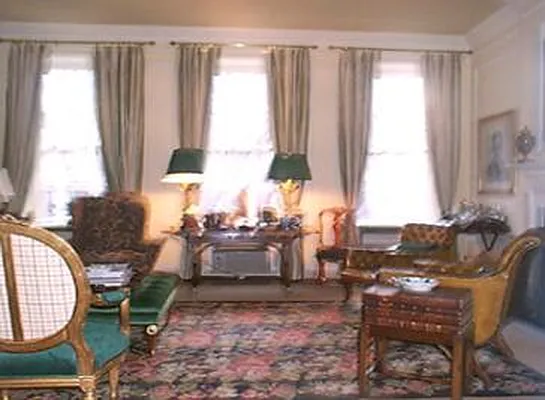 Rented by Corcoran | media 34