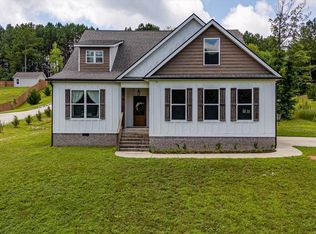 853 Dedmon Rd, Ringgold, GA 30736