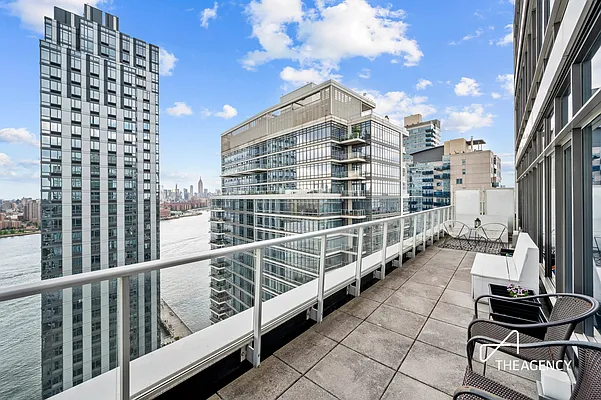 Rented by The Agency | media 28