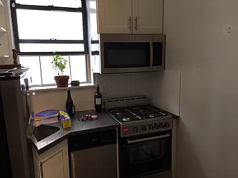 Rented by Chartwell Manhattan Realty