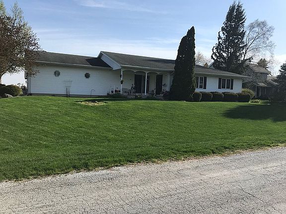 2nd image of 29 Dianne Ct