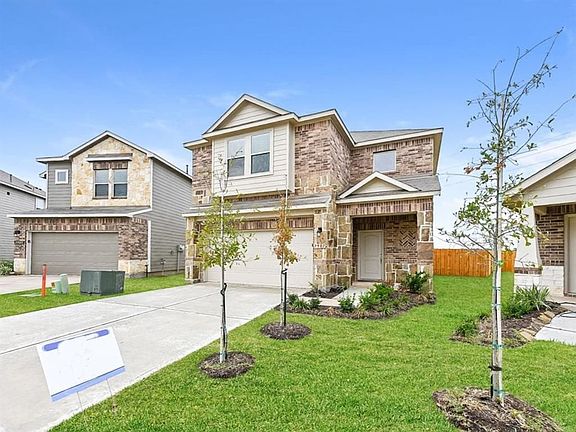 2nd image of 7907 Tuscan