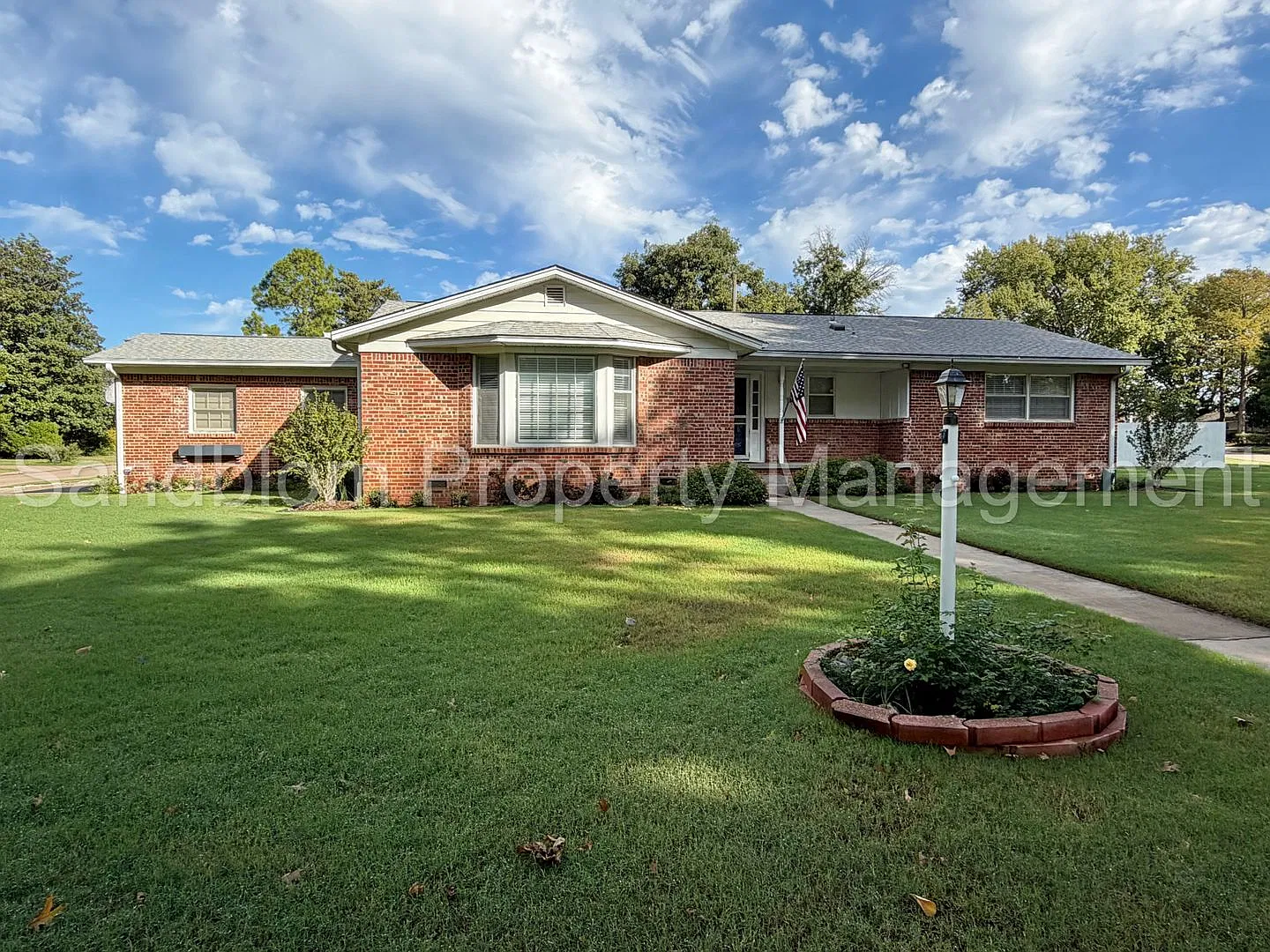 For Lease | South Tulsa | Available Now! — Photo 1