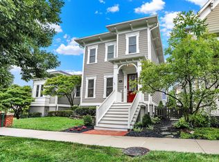 2003 Rhettsbury St, Carmel, IN 46032