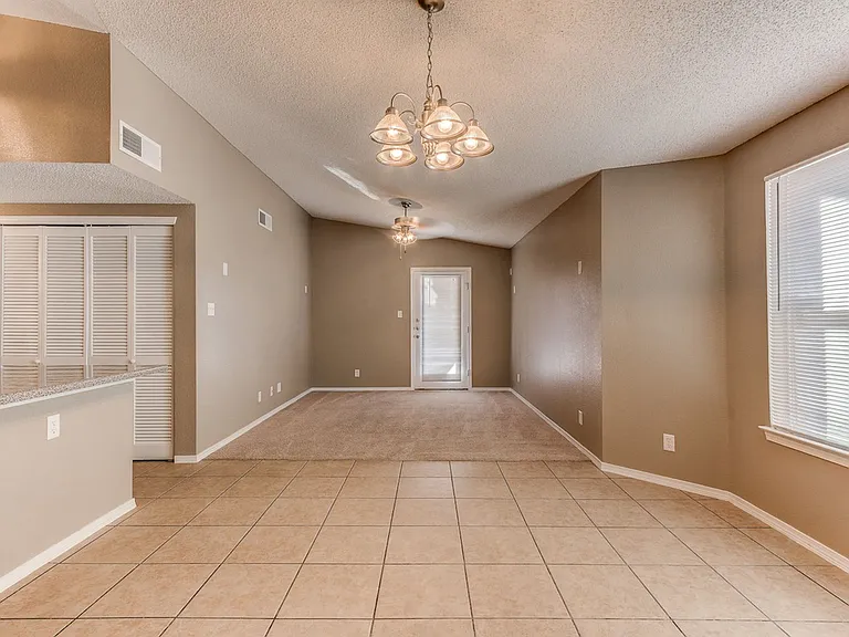 3289 Emerald Point Dr — Photo 7