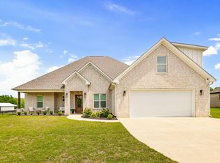 3016 Vincintage Cv, Alexander, AR 72002