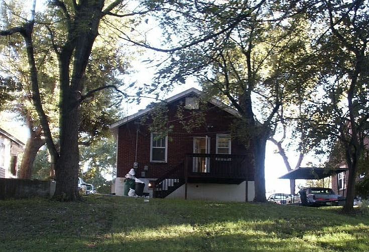 2nd image of 8343 Washington St