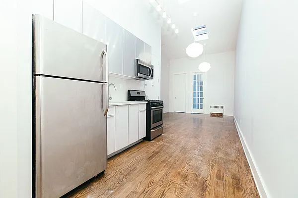 Rented by Rentopia | media 22