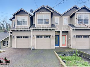 1832 SW Evans St, Portland, OR 97219