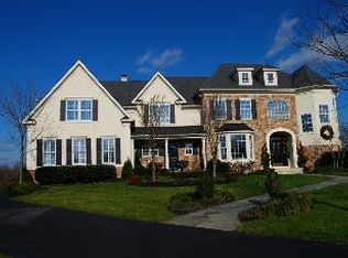 4041 Steeplechase Dr, Collegeville, PA 19426