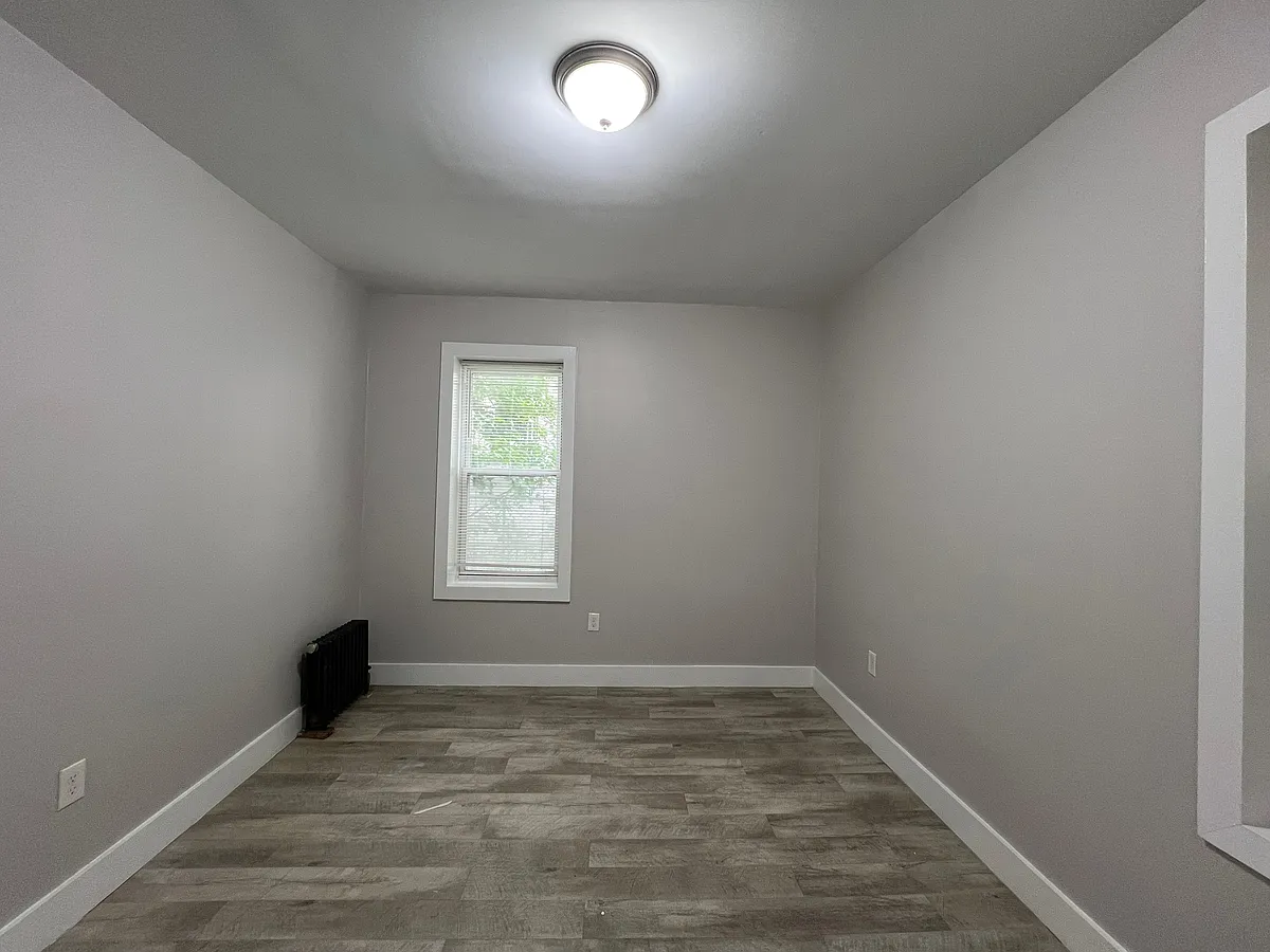 Building Photo - 128 Corbin Ave #21E