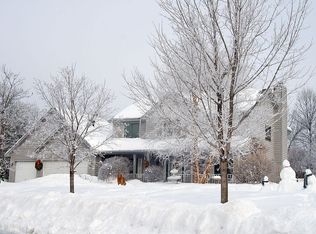 17435 Juneberry Ct, Lakeville, MN 55044