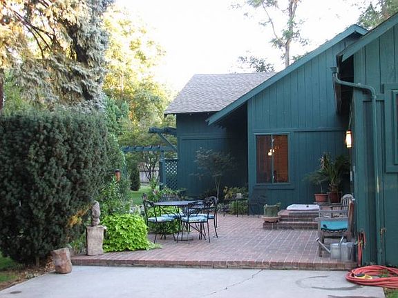 brick entry patio
