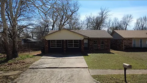 3024 Hillside Dr Photo 1