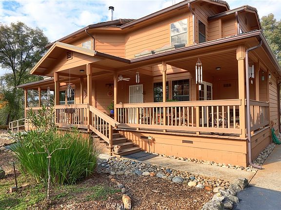 2nd image of 3692 Manzanita Rd