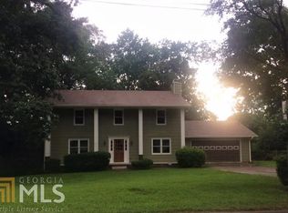 1449 W Rock Ct, Stone Mountain, GA 30088