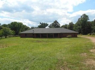 3287 Dubard Rd, Grenada, MS 38901