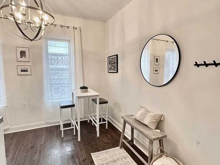 2418 Cambreleng Ave — Photo 18