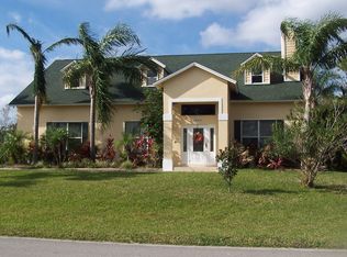 806 SE Ashley Oaks Way, Stuart, FL 34997