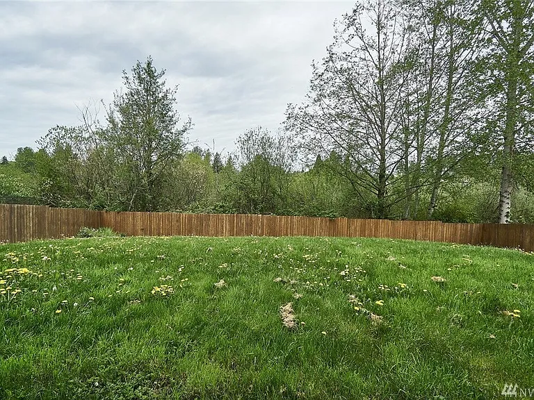 12442 SE 270th St #LOWER — Photo 17
