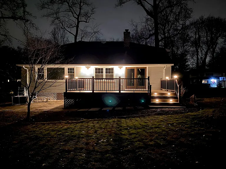 4 Susan Ct — Photo 25
