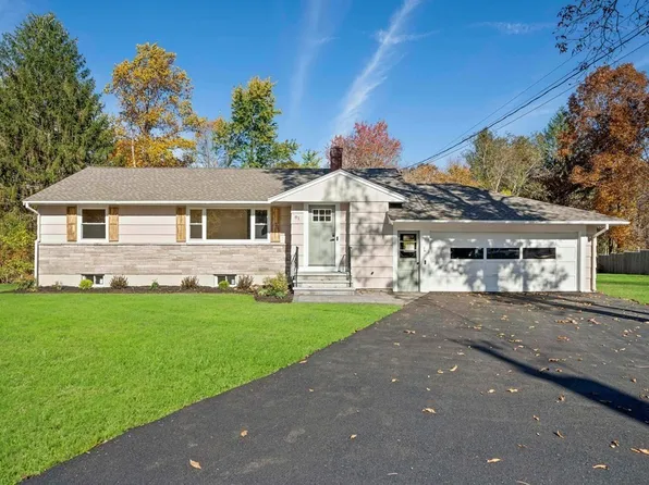 81 Short St, North Easton, MA 02356