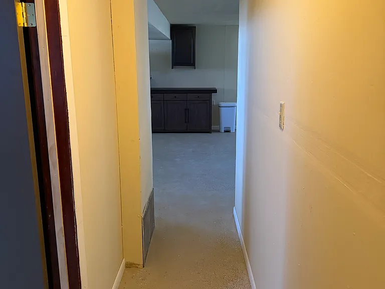 720 Harrison Ave — Photo 5