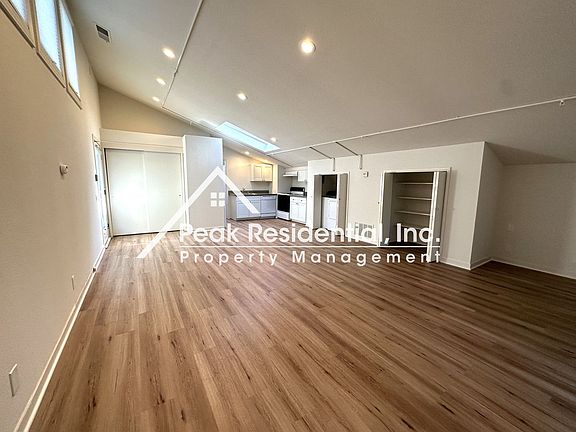 5th image of 4740 Sun Run Ln