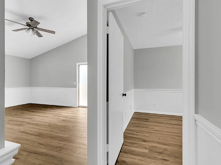 123 Peachtree Dr — Photo 17