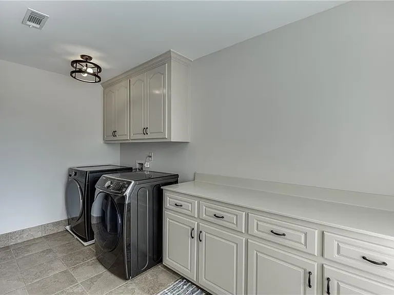 4612 Grandview Pkwy — Photo 41