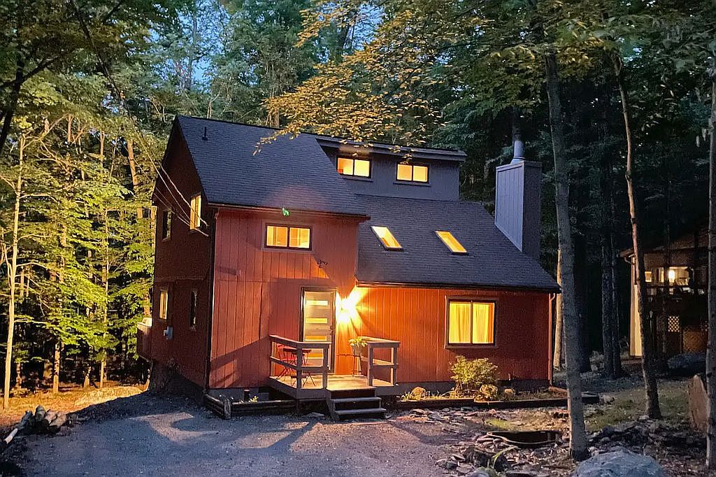115 Fala Ct, Pocono Lake, PA 18347 Zillow