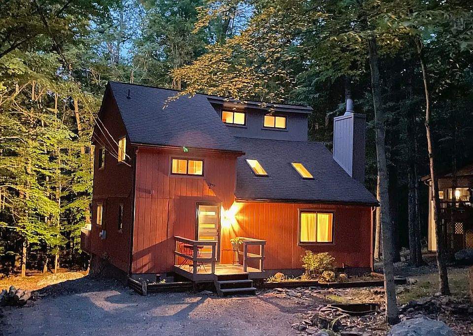 115 Fala Ct, Pocono Lake, PA 18347 Zillow