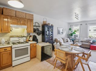 129 Carroll St APT 2R, Brooklyn, NY 11231