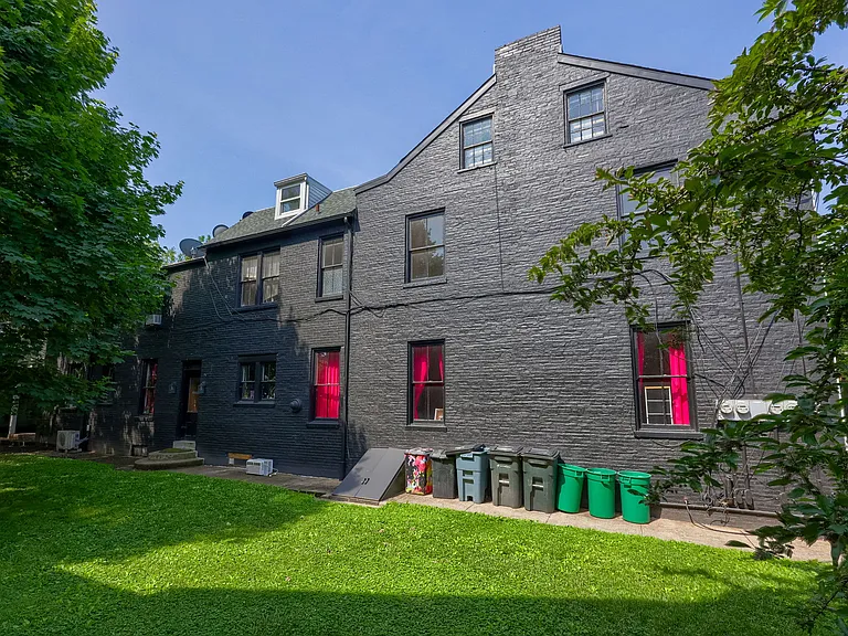 240 E Frederick St #2 — Photo 28