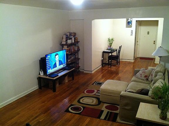 4th image of 60 E 17th St APT 3L