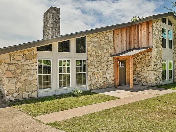 2nd image of 4917 Viejo Ct