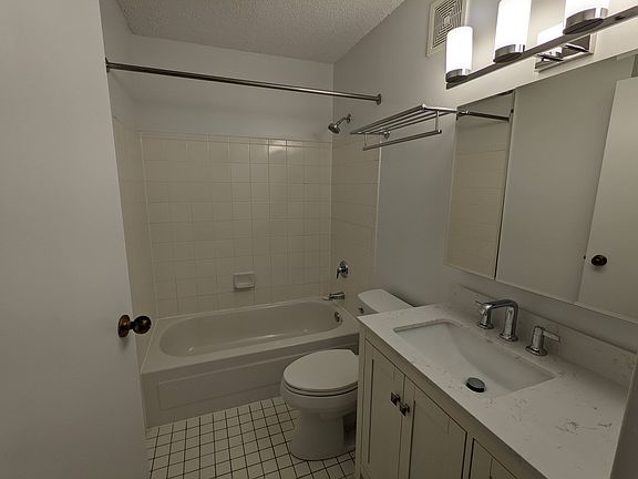 Bathroom_09272022