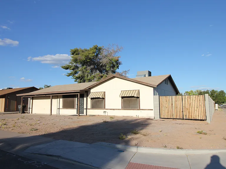 505 N Laveen Dr — Photo 2