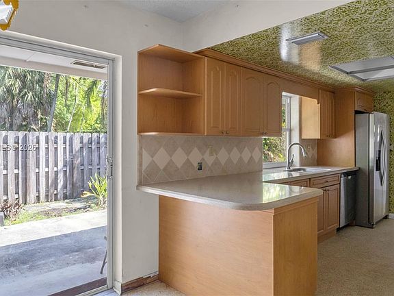 4th image of 14435 Tabebuia Ln