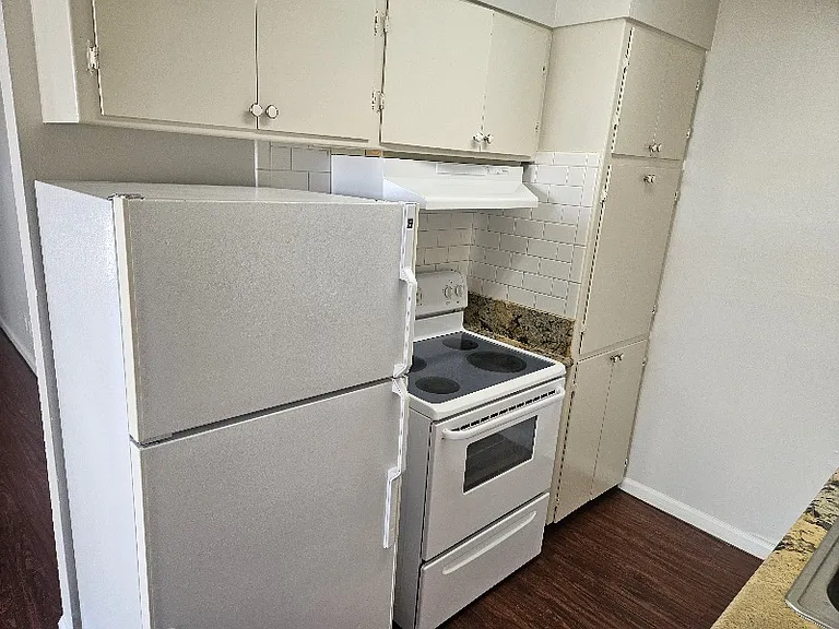 5764 Nina Way #3 — Photo 5