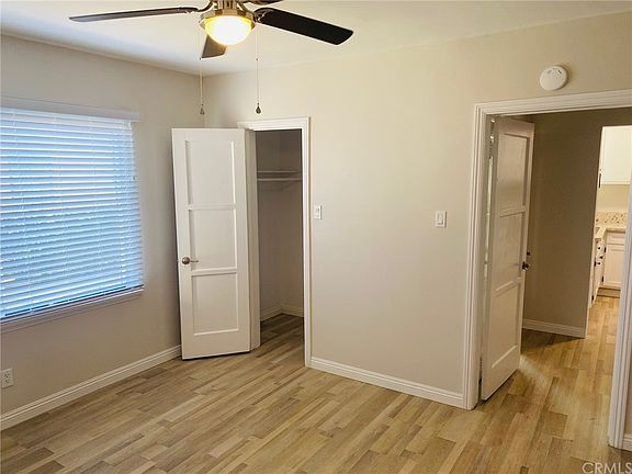 5th image of 4412 N Lakewood Blvd