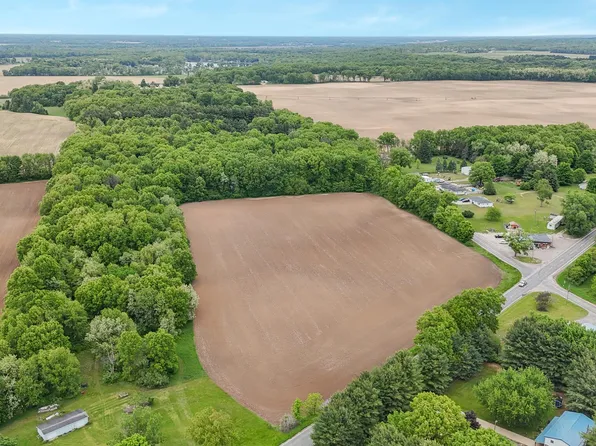 Marcellus Hwy, Dowagiac, MI 49047