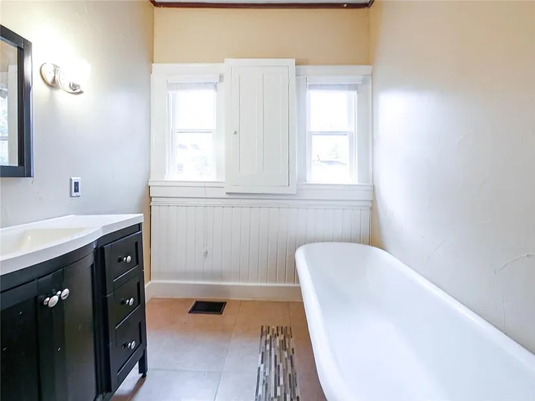 4616 Swiss Ave #B — Photo 13