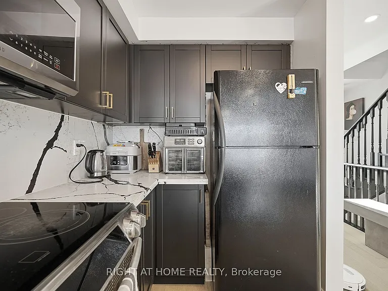 3400 Lake Shore Blvd W #217 — Photo 21